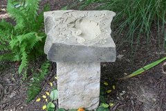 Garden & Feature Pieces to Memorialize a Loved One