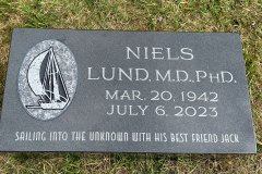 Photo of Individual Companion Grave Marker in Cleveland, Ohio-Lund