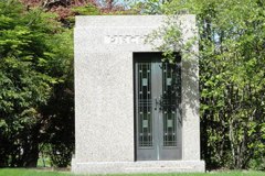 Cleveland Ohio builders of mausoleums for cemeteries