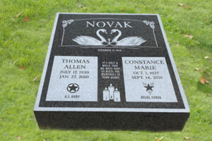Photo of Novak Headstone that won 1st Place Bevels / Headstones
